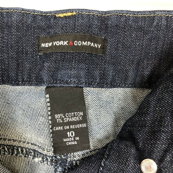 New York and Company Dark Wash Wide Leg Bootcut Jeans Size 10 Measure 33" x 31" - Picture 8 of 10